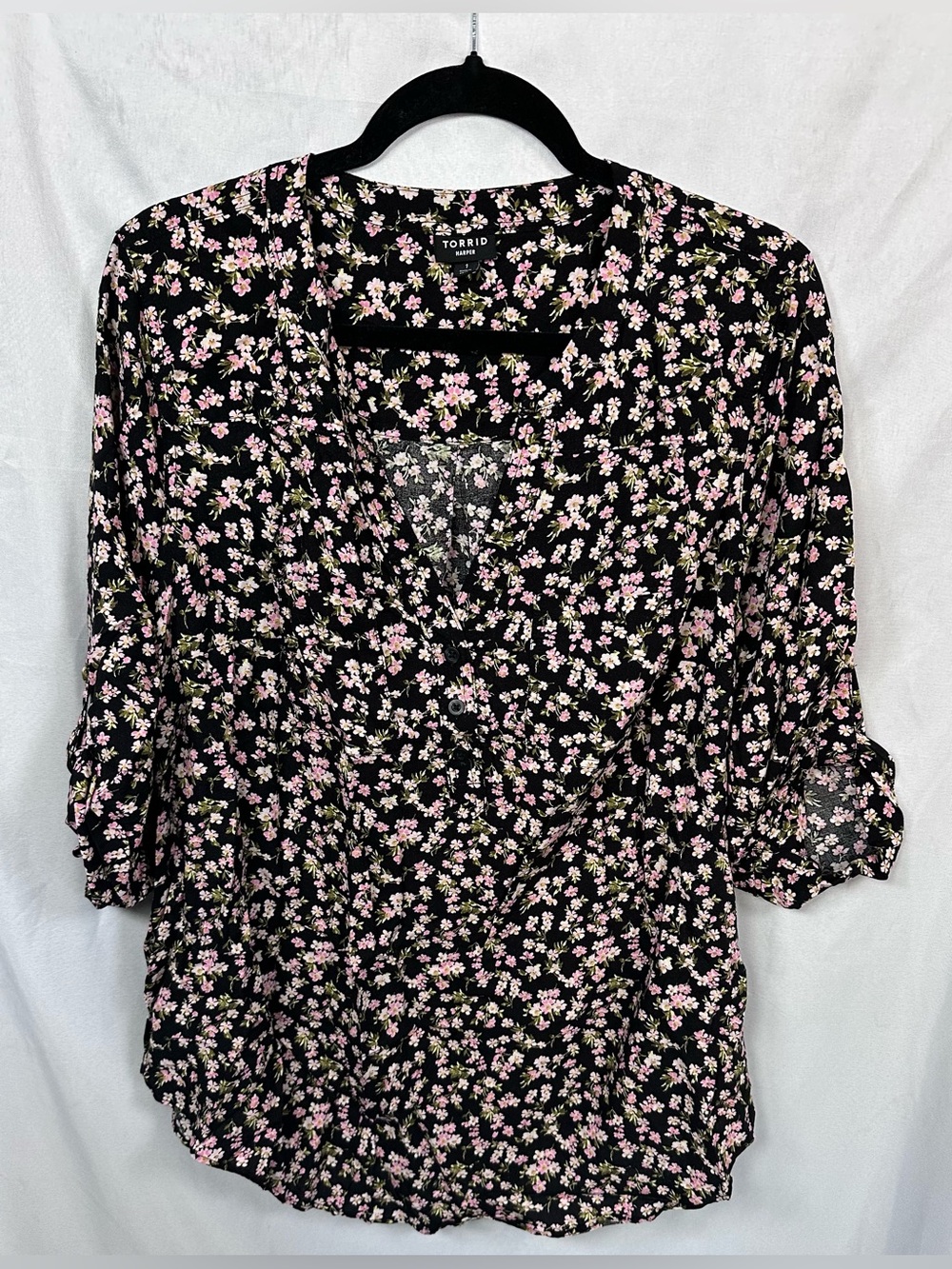 Torrid Harper pullover blouse black/pink/white Size 1